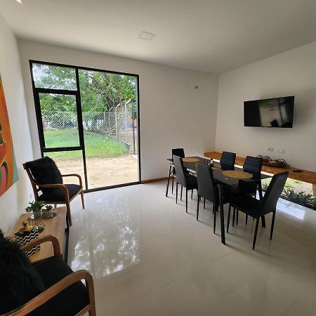 Amazonia Deluxe Lake Condo Летисия Экстерьер фото